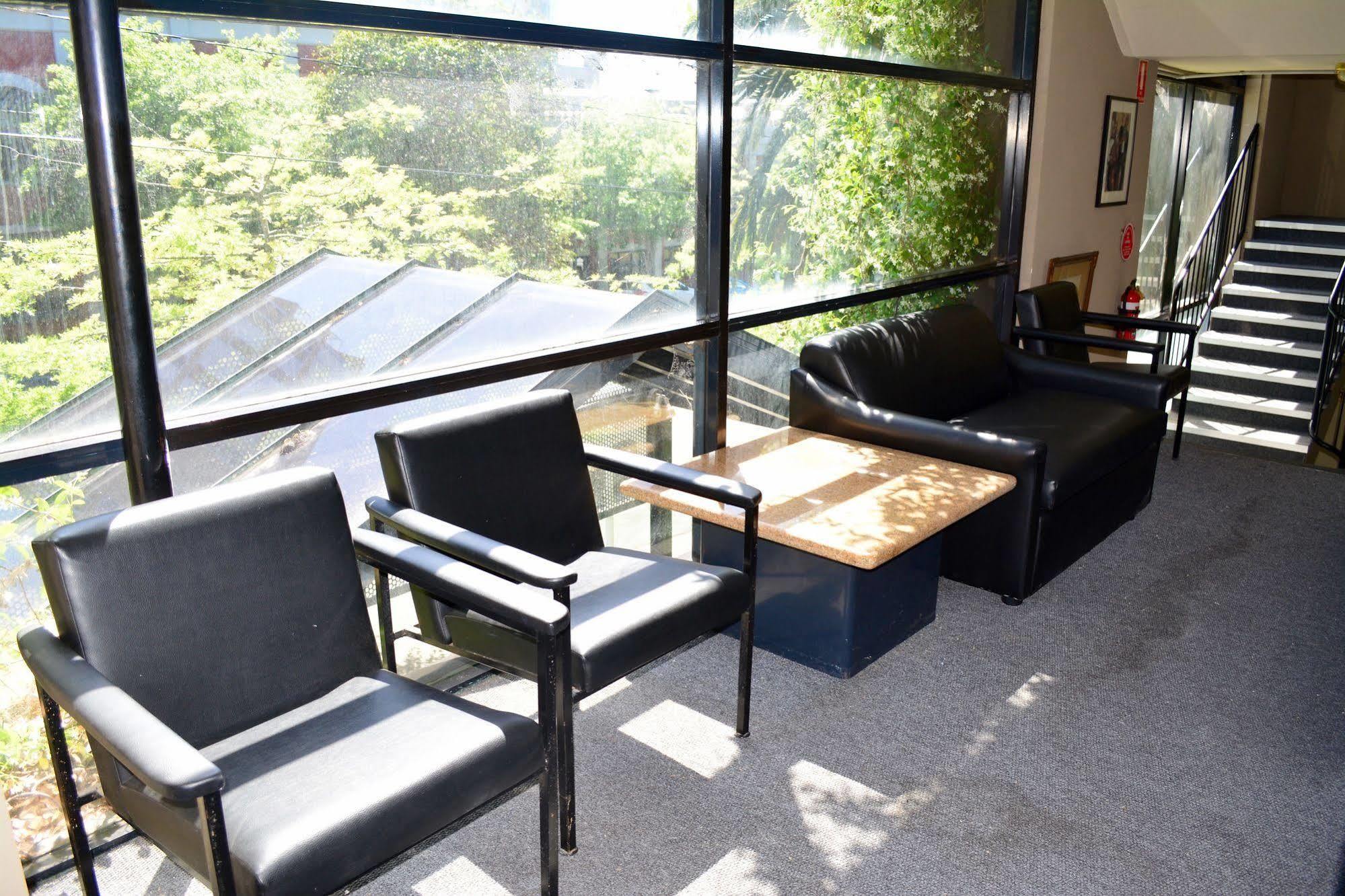 Albert Heights Serviced Apartments Melbourne Exterior photo