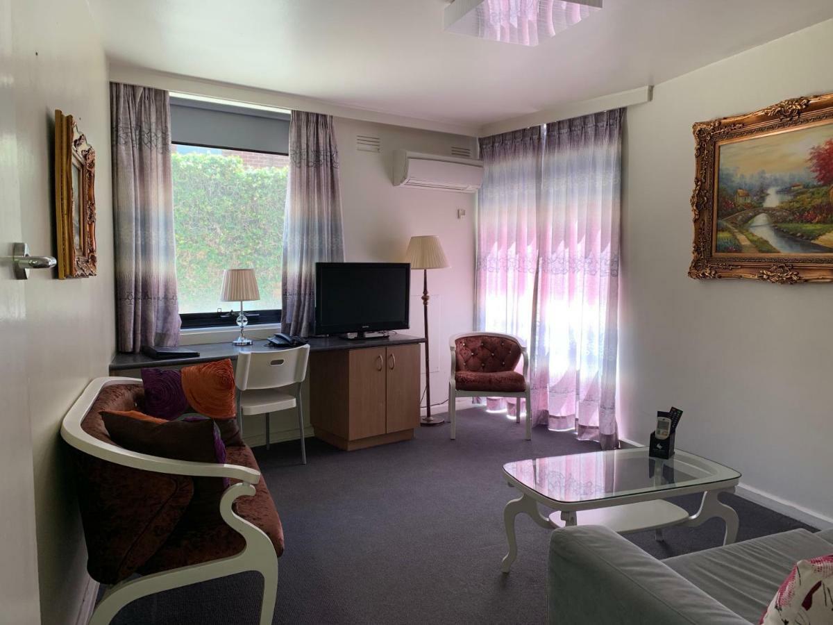 Albert Heights Serviced Apartments Melbourne Exterior photo