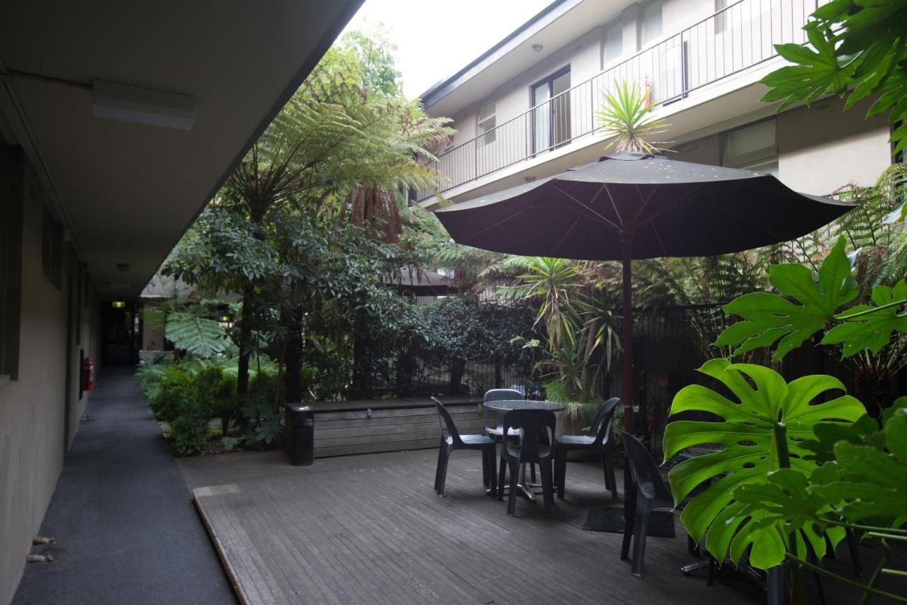 Albert Heights Serviced Apartments Melbourne Exterior photo